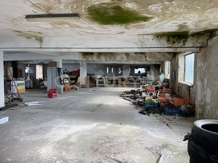 Immagine 89 di Attività artigianale in vendita  in Via Santisi a Motta D'affermo