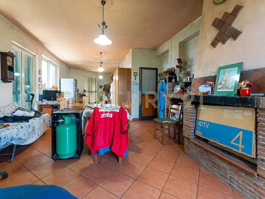 Immagine 23 di Villa in vendita  in Via Ramondetta 47 a Aci Sant'antonio