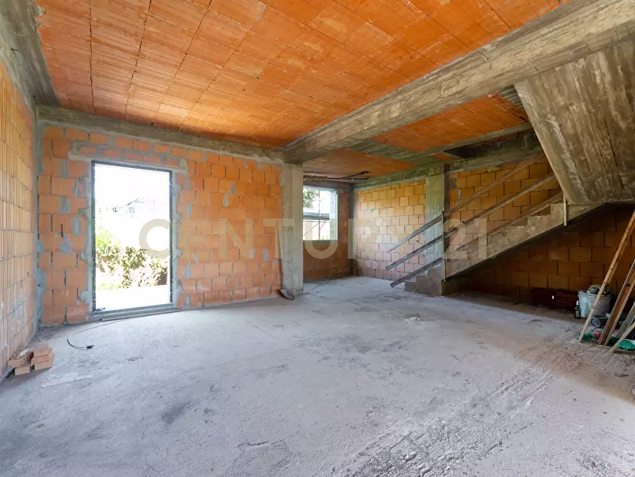 Immagine 6 di Casa bifamiliare in vendita  in Via Alessandro Manzoni 72 a Valverde