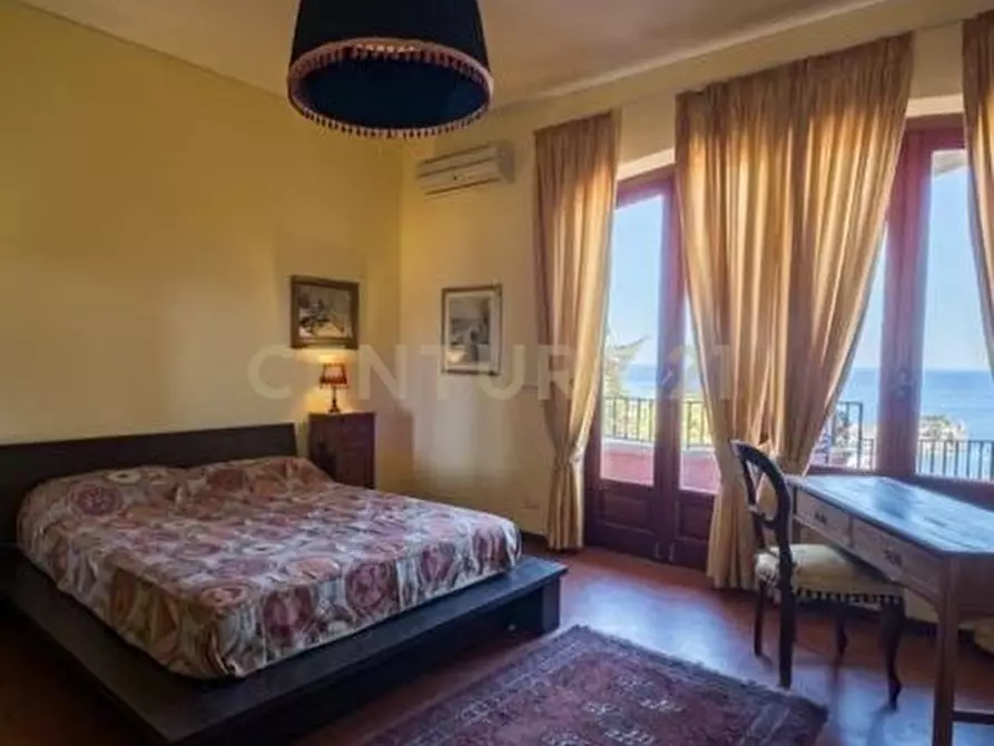 Immagine 62 di Villa in vendita  in manzella sn a Aci Castello