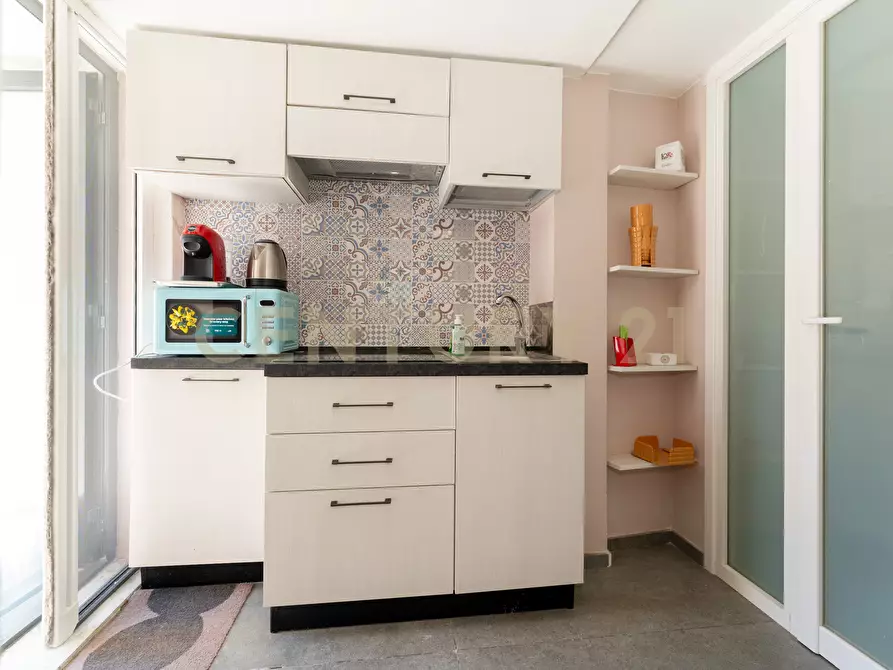 Immagine 74 di Appartamento in vendita  in Via Carlo Forlanini 76 a Catania