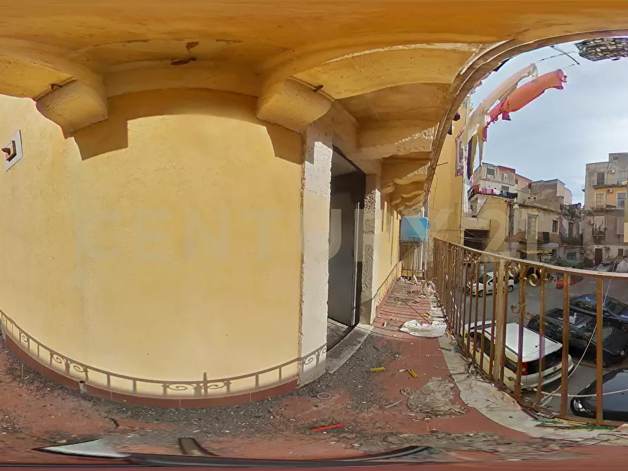 Immagine 29 di Bilocale in vendita  in Via Plebiscito 137 a Catania