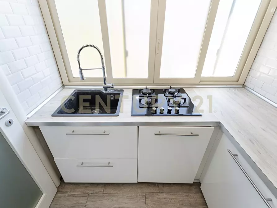 Immagine 8 di Trilocale in vendita  in Via Vittorio Emanuele Orlando 24 a Tremestieri Etneo