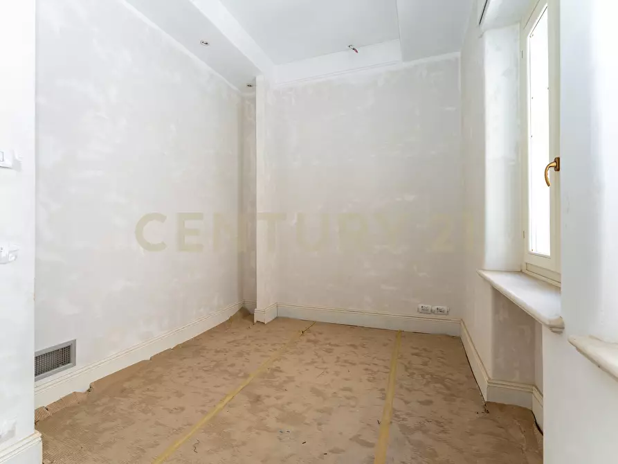 Immagine 55 di Villa in vendita  in Via Salvatore Paola 177 a Catania