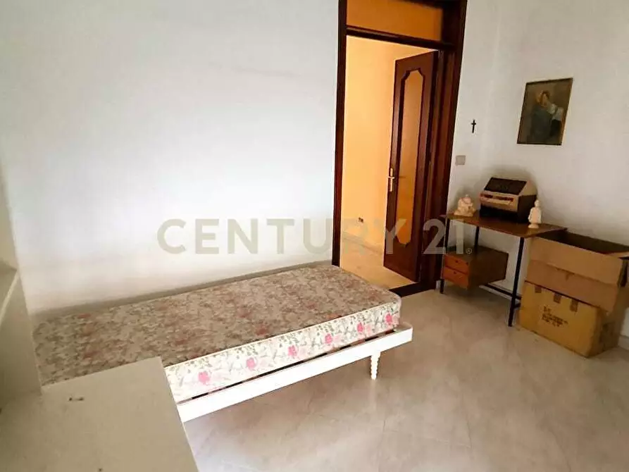 Immagine 9 di Trilocale in vendita  in Via Badalamenti a Carini