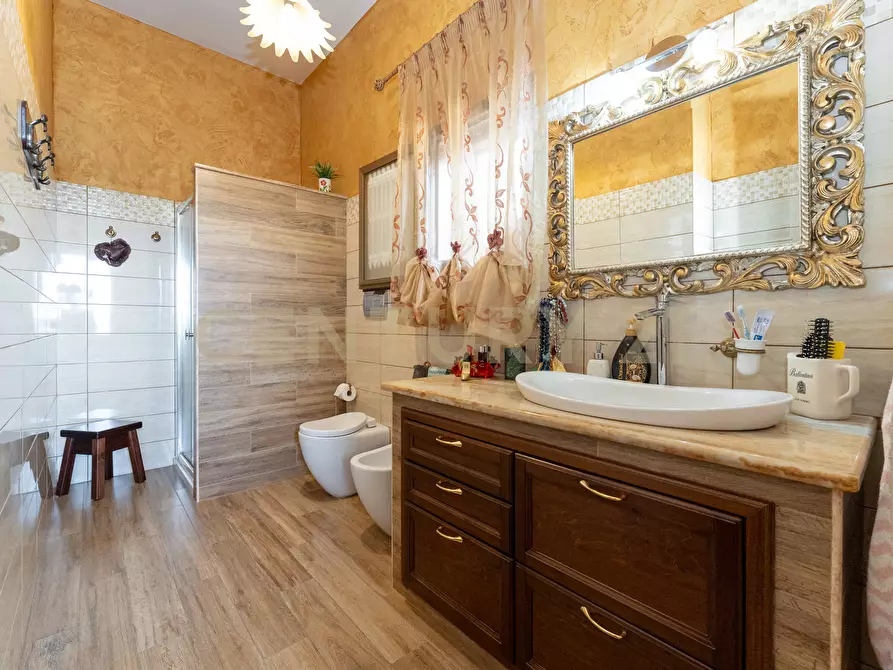 Immagine 50 di Villa in vendita  in Strada Provinciale 158 a Biancavilla