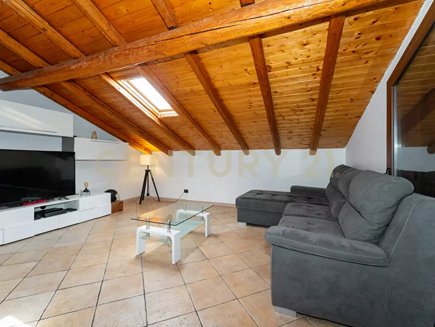 Immagine 10 di Appartamento in vendita  in Via Imola 13 a San Giovanni La Punta