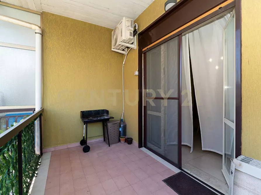 Immagine 17 di Quadrilocale in vendita  in Via Jacopo Vignerio 5 a Catania