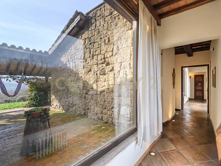 Immagine 58 di Villa in vendita  in Località Campo Rotondo snc a Capranica