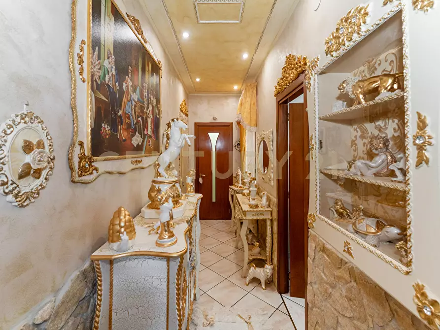 Immagine 12 di Appartamento in vendita  in Via Aurora 5 a Catania