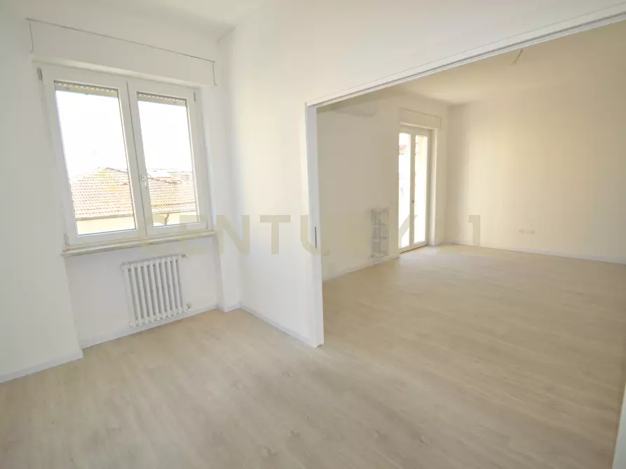 Immagine 14 di Pentalocale in vendita  in Viale Giulio Cesare 3 a Grosseto