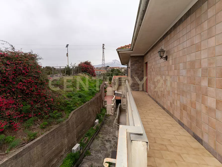 Immagine 119 di Villa in vendita  in Via delle Camelie 20 a Misterbianco