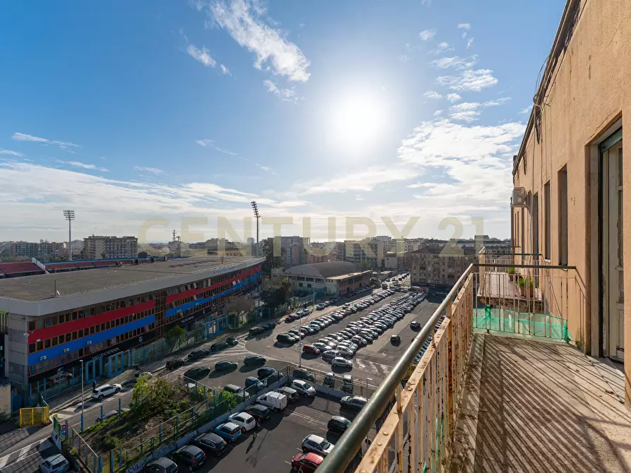 Immagine 48 di Pentalocale in vendita  in Piazza Spedini 8 a Catania