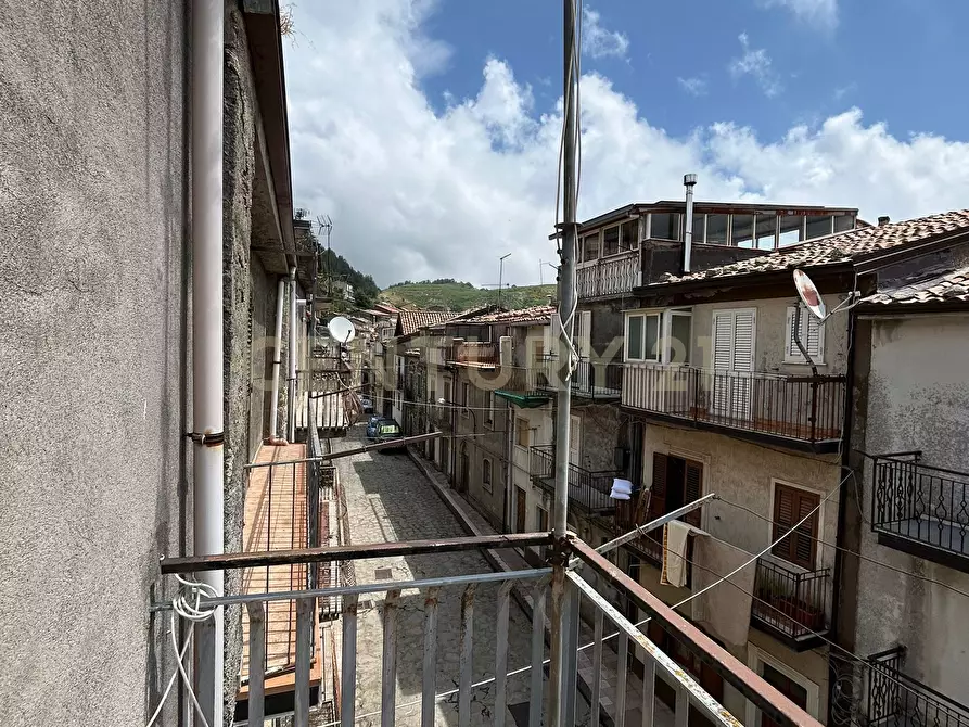 Immagine 12 di Casa indipendente in vendita  in Via Roma a Floresta