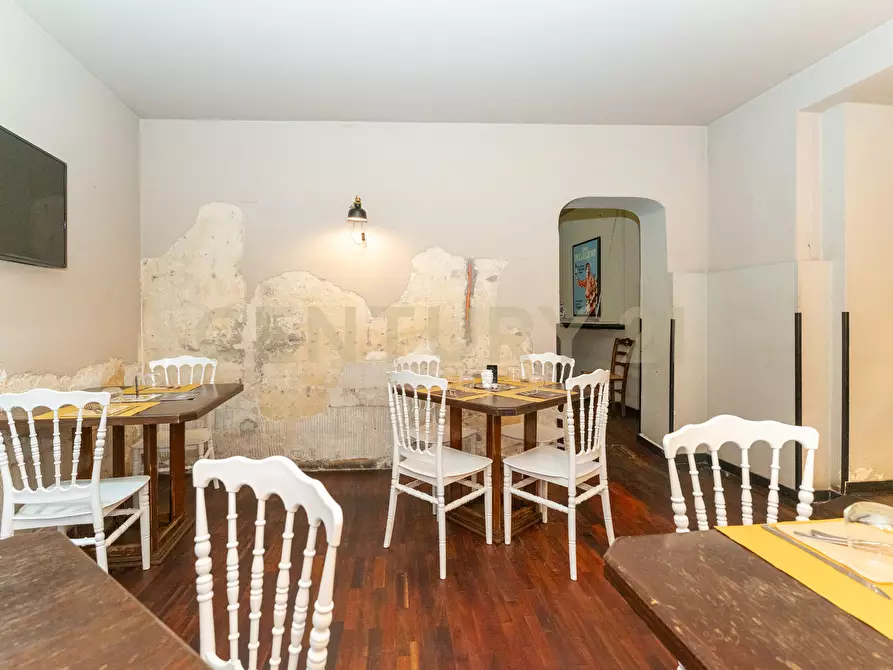 Immagine 22 di Locale commerciale in vendita  in Via Monsignor Ventimiglia snc a Catania