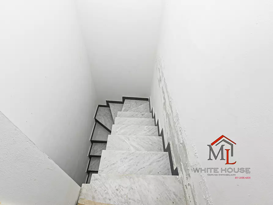 Immagine 14 di Trilocale in vendita  in Via Fra Giovanni Angelo Montorsoli 3 a Genova