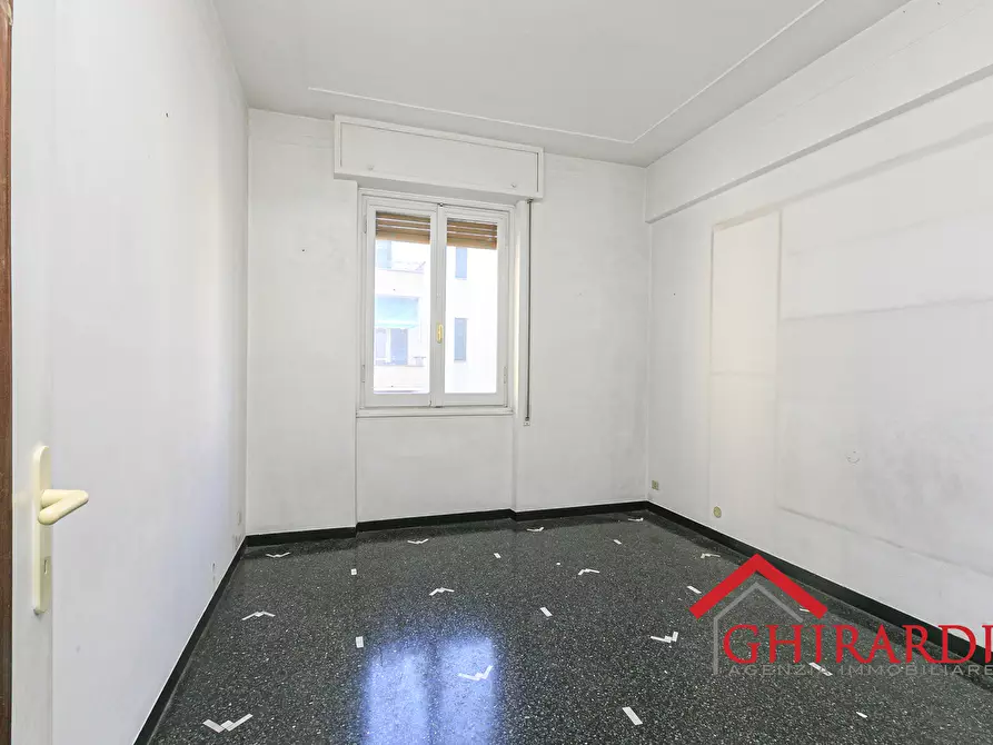 Immagine 5 di Bilocale in vendita  in Via Antonio Sant'Elia 21 a Genova