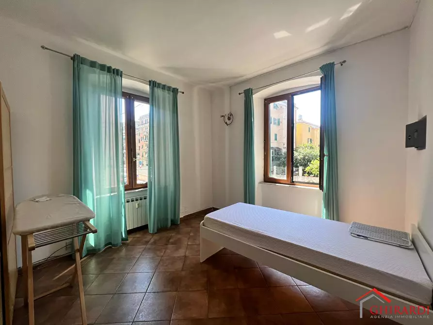 Immagine 11 di Trilocale in vendita  in VIA CHIARAVAGNA 5 a Genova