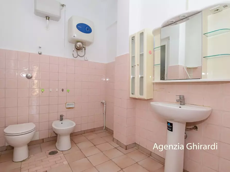 Immagine 15 di Trilocale in affitto  in Via D'Andrade 34 a Genova