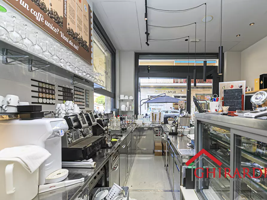 Immagine 6 di Attività commerciale in vendita  in Via Trento 52 a Genova