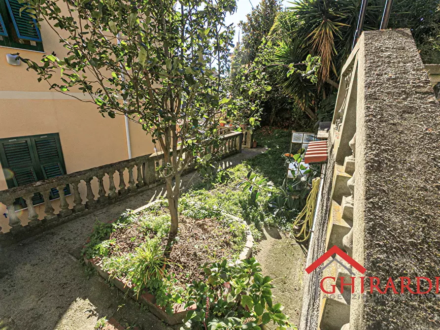 Immagine 38 di Casa trifamiliare in vendita  in Via Sergio Piombelli 28 a Genova