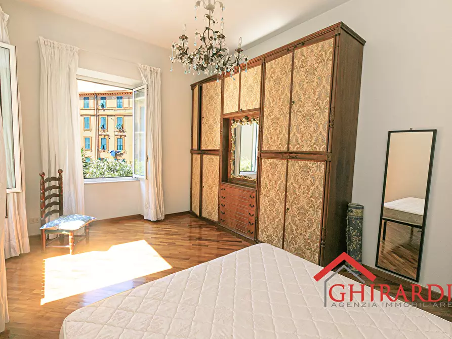 Immagine 16 di Trilocale in affitto  in VIA DON LUIGI PERRONE 23 a Genova