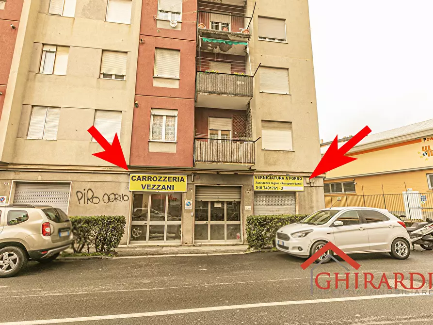 Immagine 18 di Attività artigianale in vendita  in VIA VEZZANI 210R a Genova