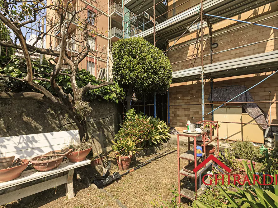 Immagine 46 di Quadrilocale in vendita  in Via Gavino Antonio 25 a Genova