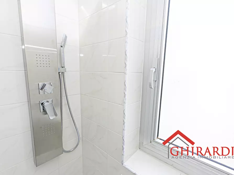 Immagine 21 di Bilocale in affitto  in Via Santa Maria della Costa 7 a Genova