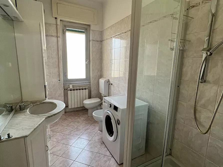 Immagine 13 di Quadrilocale in affitto  in VIA LODOVICO CALDA 16 a Genova