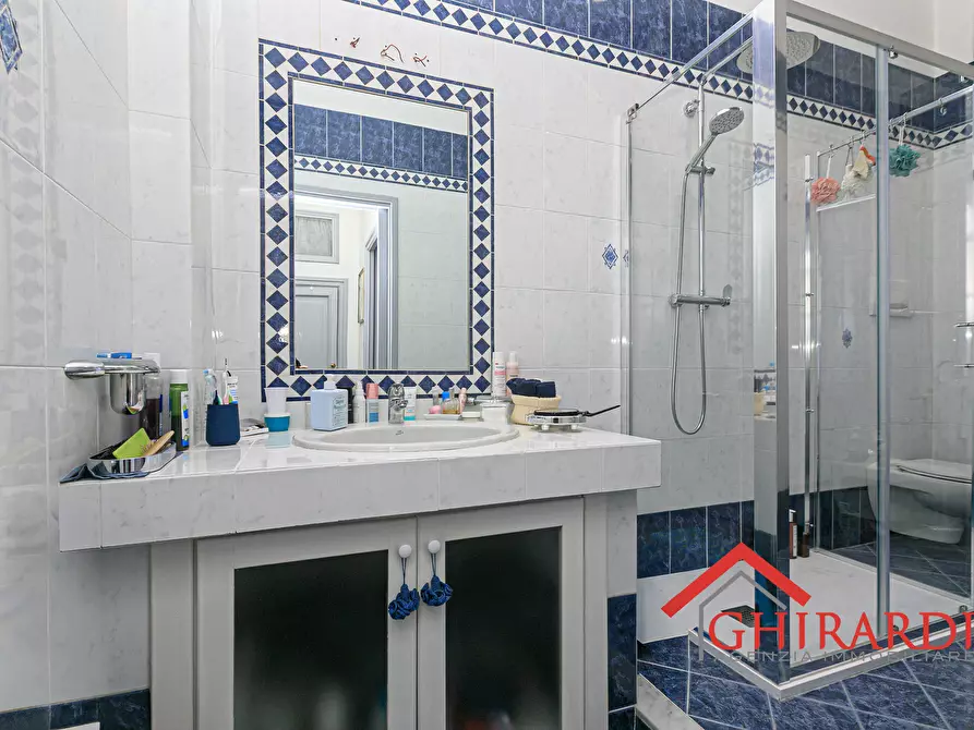 Immagine 17 di Trilocale in vendita  in VIA SESTRI 2 a Genova