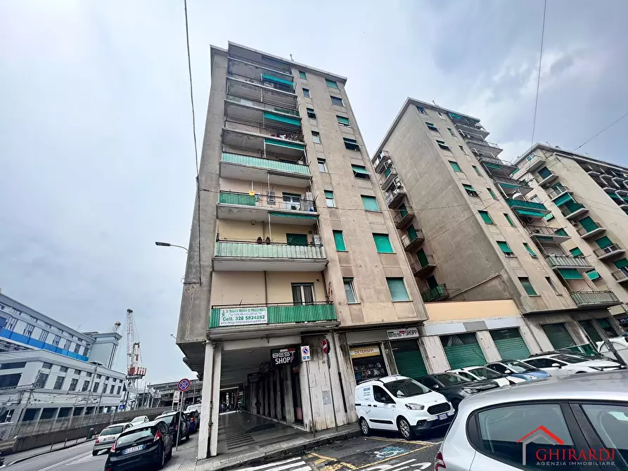 Immagine 40 di Bilocale in affitto  in VIA GIACOMO PUCCINI 17A a Genova