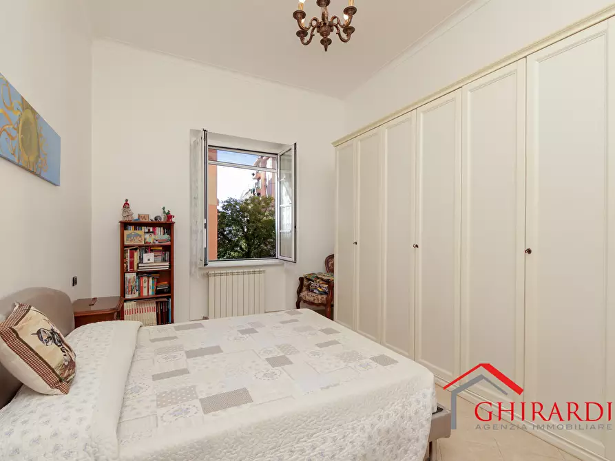 Immagine 10 di Bilocale in vendita  in VIA MOLFINO 6 a Genova