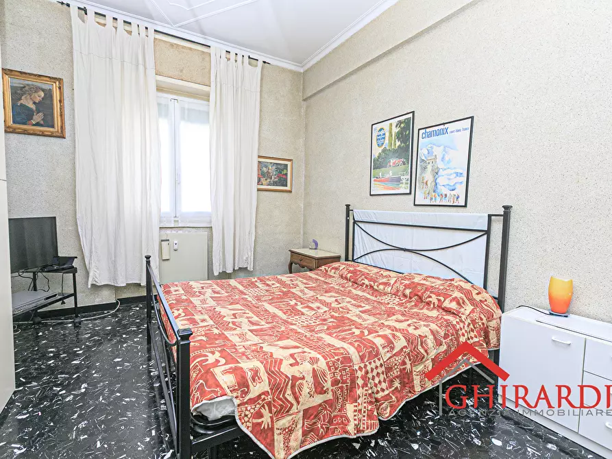 Immagine 15 di Trilocale in affitto  in VIA CANESI 56 a Genova