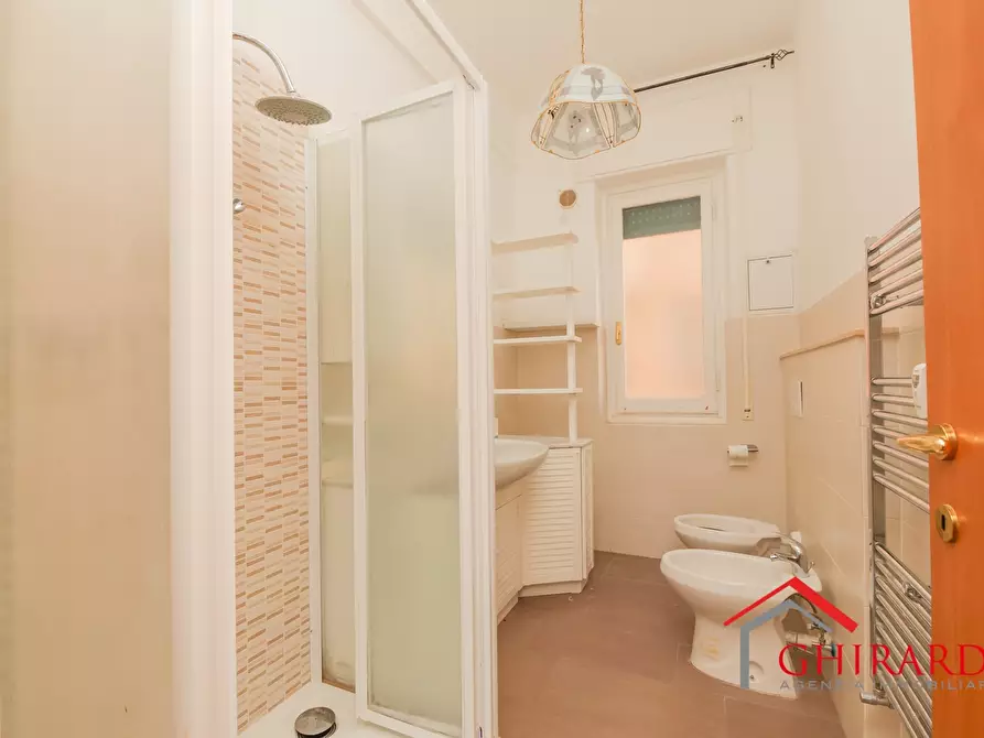 Immagine 18 di Trilocale in vendita  in VIA MOLFINO 7 a Genova