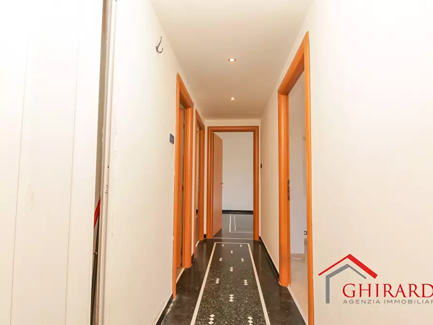 Immagine 22 di Trilocale in vendita  in VIA MOLFINO 7 a Genova