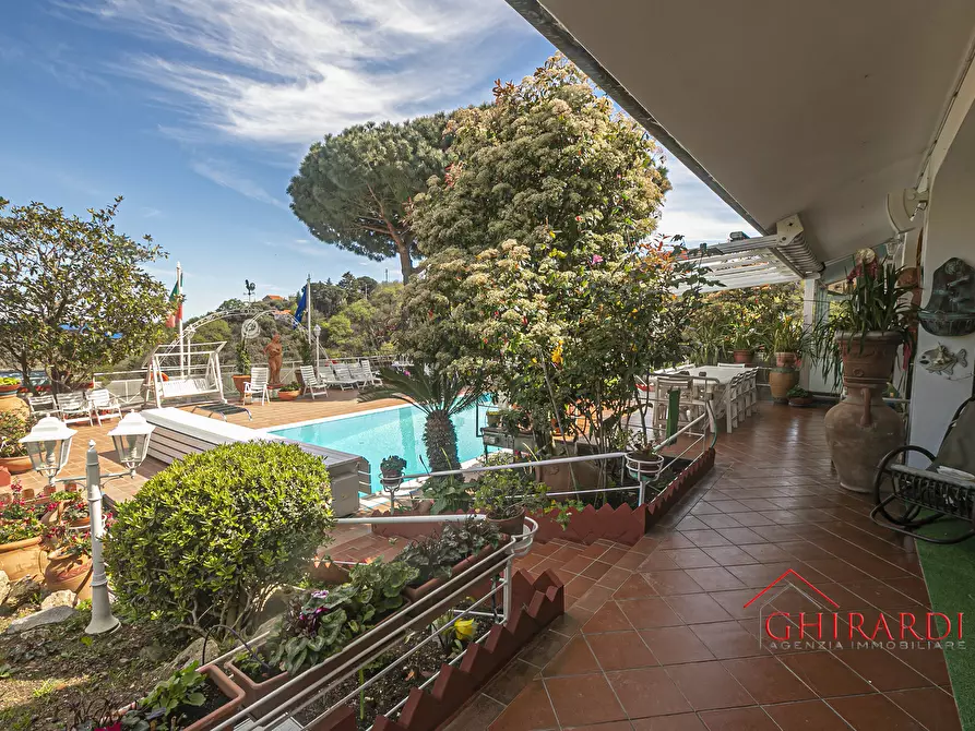 Immagine 64 di Villa in vendita  in VIA PECORILE a Celle Ligure