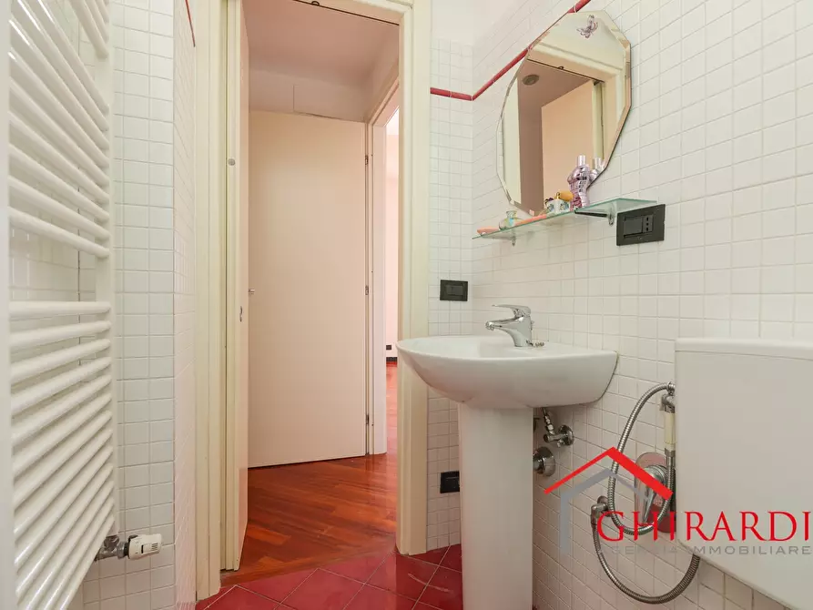 Immagine 23 di Trilocale in vendita  in VIA DELL'INSURREZIONE 12A a Genova