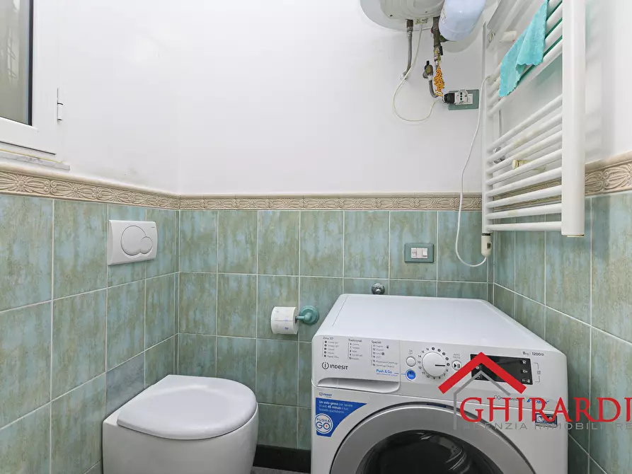 Immagine 17 di Bilocale in vendita  in Via Guglielmo Oberdan a Genova