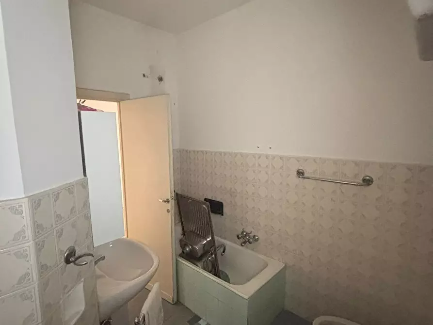 Immagine 14 di Trilocale in vendita  in Via Monteverde 6 a Nettuno