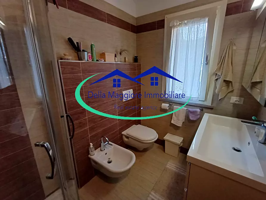 Immagine 19 di Casa bifamiliare in vendita  in sassogrosso a Rosignano Marittimo