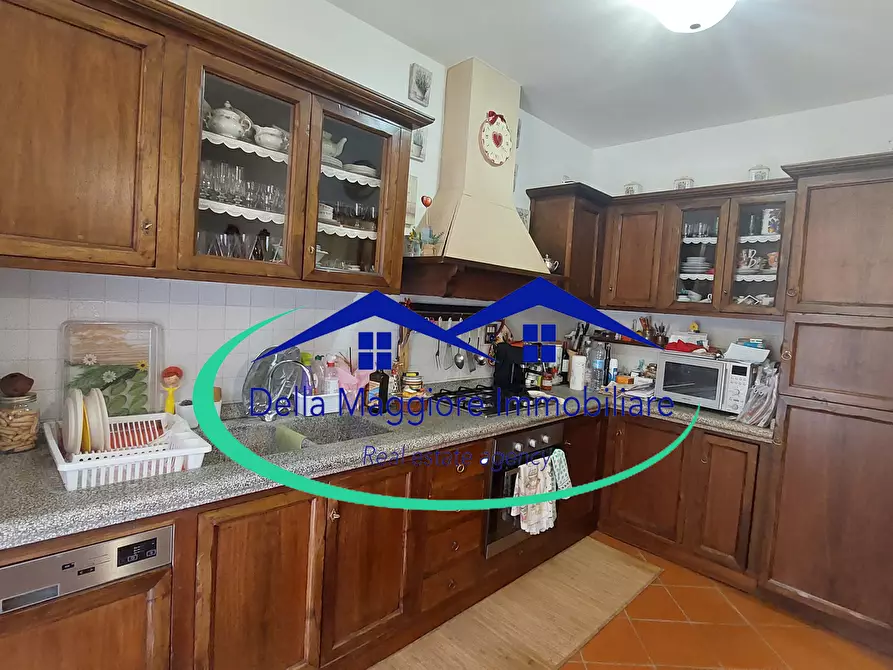 Immagine 7 di Casa bifamiliare in vendita  a Livorno