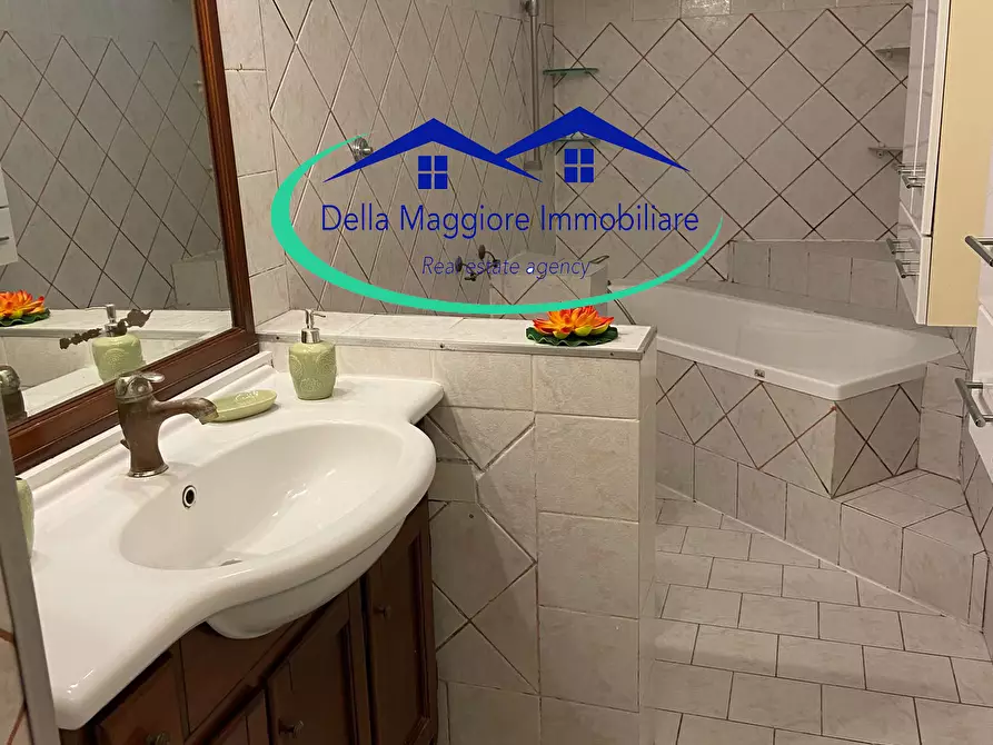 Immagine 20 di Porzione di casa in vendita  in via del castellaccio a Livorno