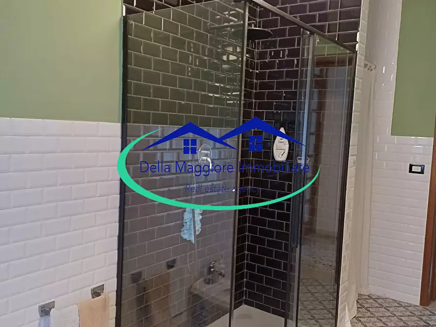 Immagine 15 di Casa bifamiliare in vendita  a Livorno