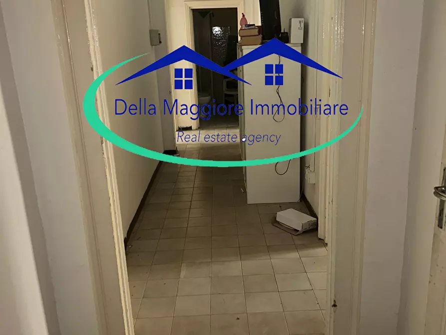 Immagine 22 di Appartamento in vendita  a Livorno