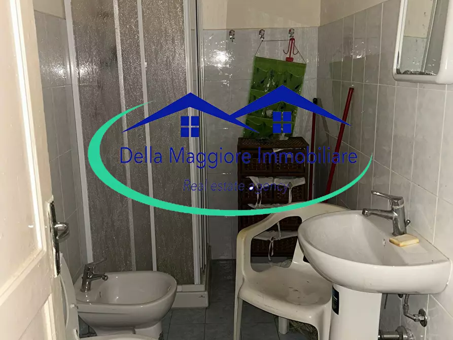 Immagine 18 di Appartamento in vendita  a Livorno