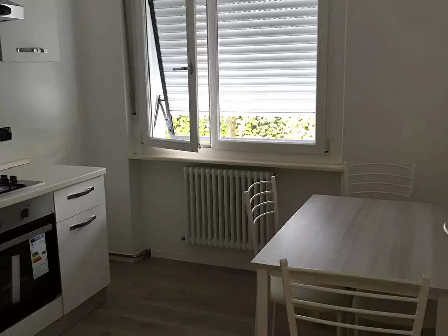 Immagine 3 di Stanza singola in affitto  in VIA SAN BARTOLOMEO 7 a Trento