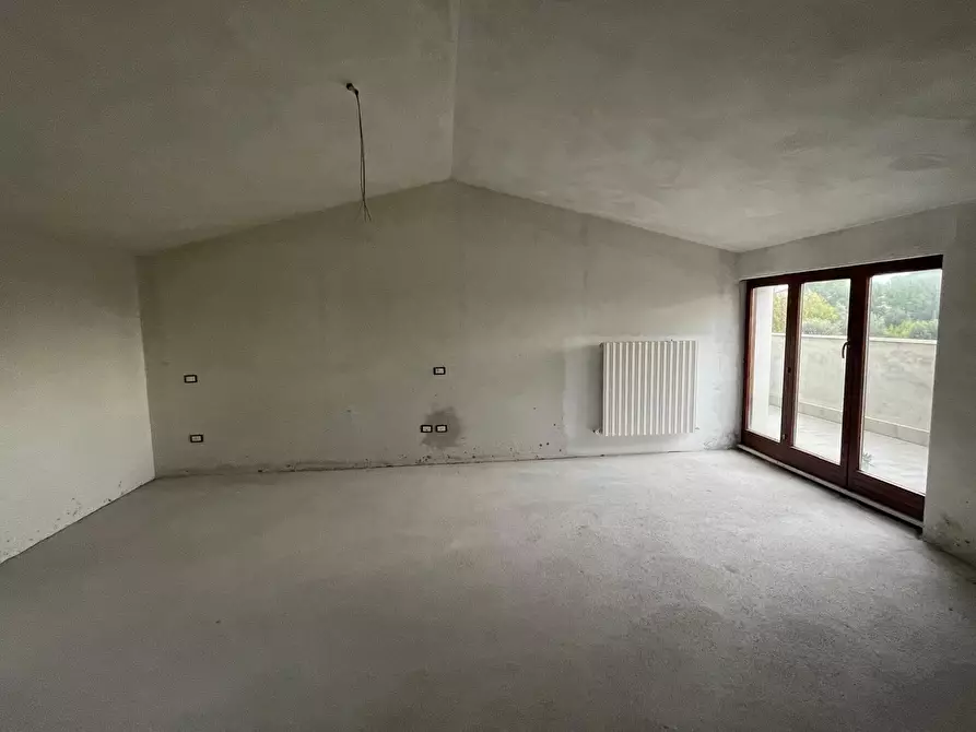 Immagine 24 di Attico in vendita  in via aldo moro a Osimo