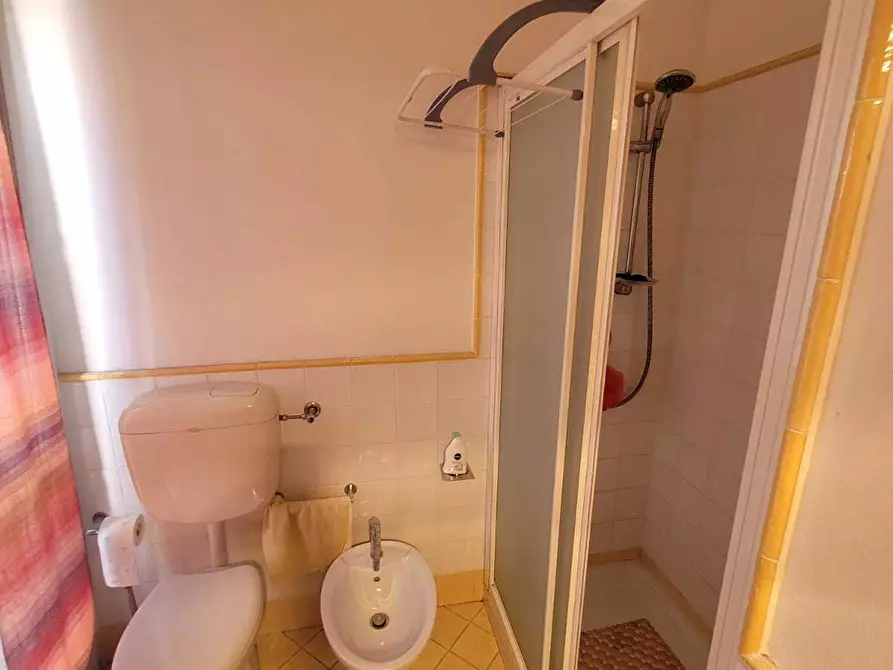 Immagine 9 di Bilocale in vendita  in Via Mattei 14 a Civitanova Marche