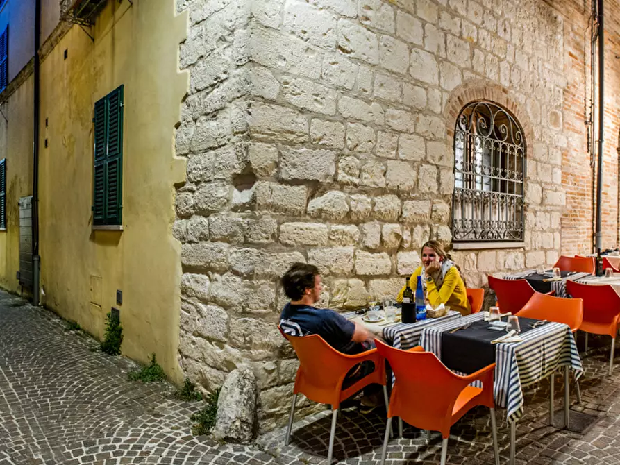 Immagine 18 di Bar / Ristorante in vendita  in Via Enrico Cialdini a Sirolo